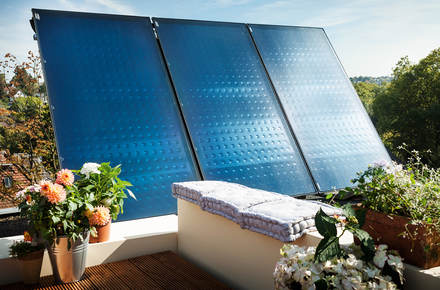 Warmwasser direkt<br />von der Sonne